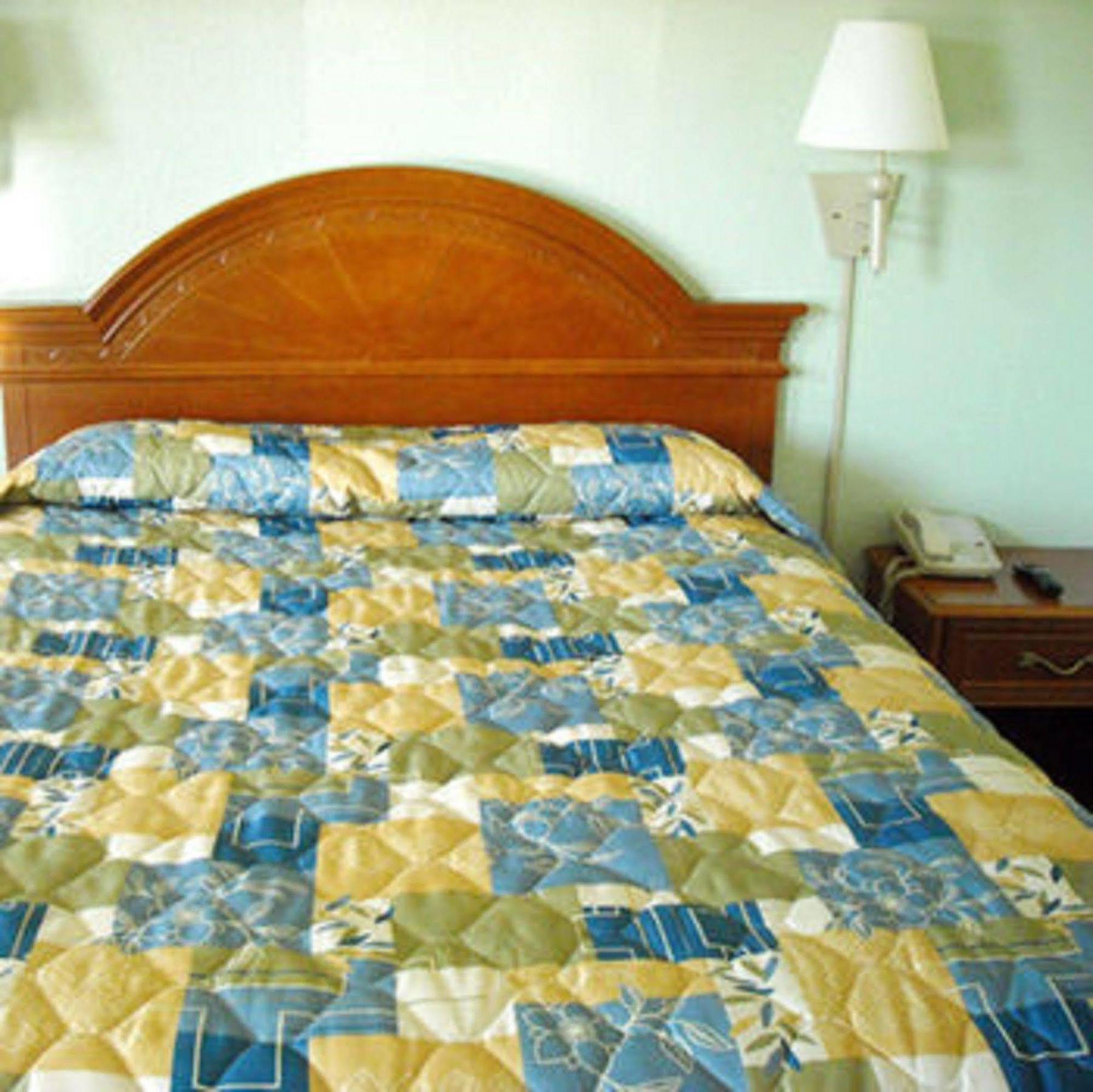 Whispering Pines Motel - Asheville Cameră foto